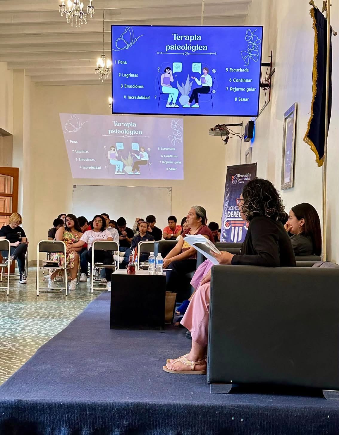 Charla sobre terapia psicológica